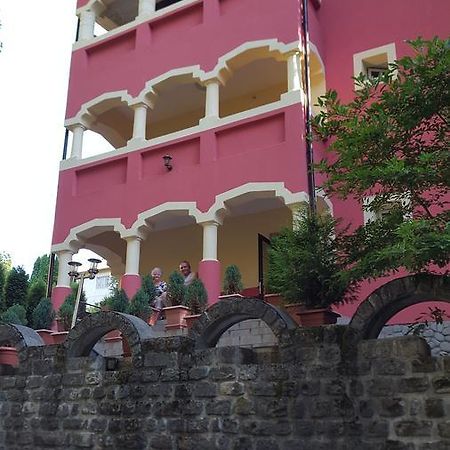Rosa Villa Băile Olăneşti エクステリア 写真
